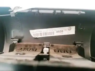 Автозапчасти б/у аэрационная решетка за volkswagen passat b6 variant (3c5) 2.0 fsi ссылки oem iam 3c0864298af  