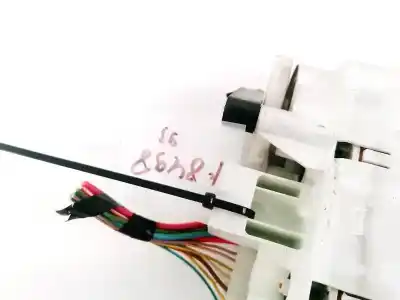 Second-hand car spare part climate control for opel meriva b 1.7 16v cdti oem iam references 93329465  c6758