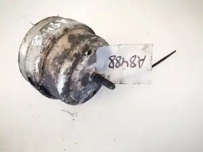 Second-hand car spare part engine support for skoda superb (3u4) 1.9 tdi oem iam references 8d0199382ae  8d0199379ae