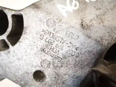 Автозапчасти б/у поддержка двигателя за audi a3 (8p) 1.6 attraction ссылки oem iam 06f199207g  