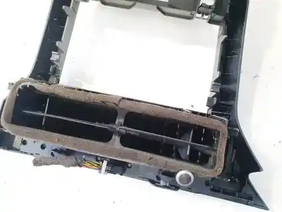 Автозапчасти б/у аэрационная решетка за opel astra h caravan 1.7 16v cdti ссылки oem iam 13141091  13141085