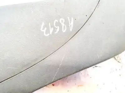 Pezzo di ricambio per auto di seconda mano plastica per kia rio 1.5 crdi riferimenti oem iam 846111g000  84611-1g000