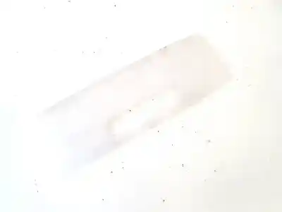 Peça sobressalente para automóvel em segunda mão plásticos por renault laguna iii 2.0 dci diesel cat referências oem iam 