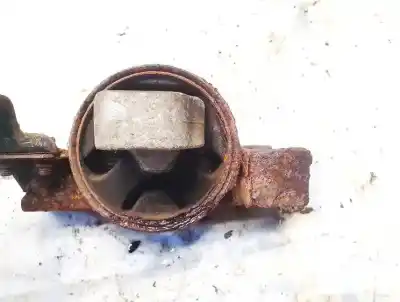 Second-hand car spare part engine support for kia rio 1.5 crdi oem iam references 2183510100  21835-10100