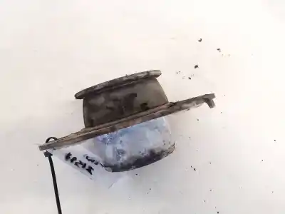 Second-hand car spare part engine support for opel vivaro 2.5 107 kw oem iam references   