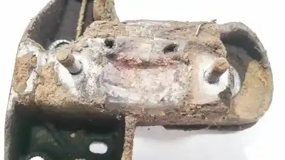 Second-hand car spare part engine support for skoda superb (3u4) 1.9 tdi oem iam references 4e0199351  