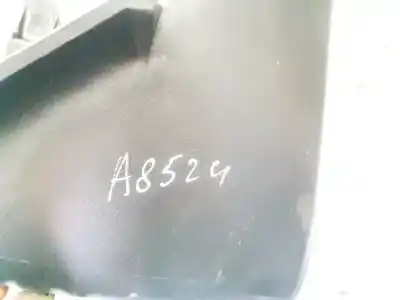 Pezzo di ricambio per auto di seconda mano plastica per nissan note (e11e) 1.6 16v cat riferimenti oem iam 689309u100  