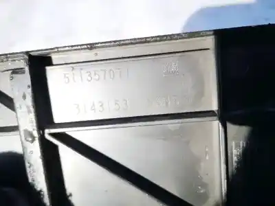 Pezzo di ricambio per auto di seconda mano plastica per opel meriva b 1.7 16v cdti riferimenti oem iam 13143153  511357071