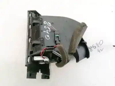 Автозапчасти б/у аэрационная решетка за audi a6 c6 (4f2) 2.0 tdi ссылки oem iam 4f1820902d  