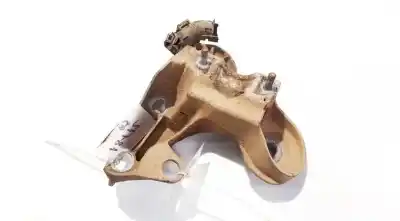 Second-hand car spare part engine support for volkswagen passat variant (3b5) 1.9 tdi oem iam references 4b0199352  
