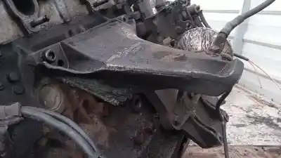 Автозапчастина б/у підтримка двигуна для audi a4 avant (b5) 1.9 tdi посилання на oem iam 8d0199308l  