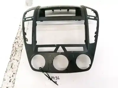 Peça sobressalente para automóvel em segunda mão plásticos por kia ceed (ed) 1.6 crdi 115 referências oem iam 847401h010