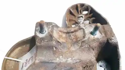 Second-hand car spare part engine support for volkswagen passat variant (3b5) 1.9 tdi oem iam references 4b0199351  