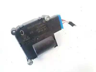 Pièce détachée automobile d'occasion MOTEUR / ACTIONNEUR DE VOLET DE CLIMATISATION pour AUDI A6 AVANT (4F5)  Références OEM IAM 0132801369  4F0820511B