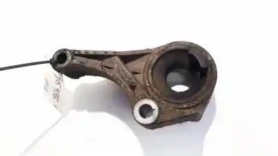 Second-hand car spare part engine support for opel meriva b 1.7 16v cdti oem iam references 24463129  328289194