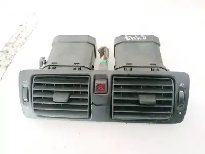 Peça sobressalente para automóvel em segunda mão grelha / difusor de ar por volvo v50 (545) 2.4 referências oem iam 30722777