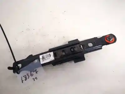 Pezzo di ricambio per auto di seconda mano plastica per kia carnival 2.9 crdi cat riferimenti oem iam   