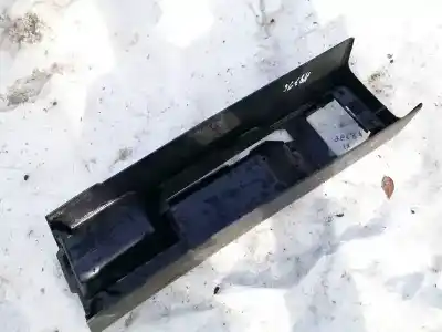 Pezzo di ricambio per auto di seconda mano plastica per audi 80/90 (893) 1.8 riferimenti oem iam 443863300  