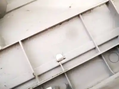 Pezzo di ricambio per auto di seconda mano plastica per kia carnival 2.9 crdi cat riferimenti oem iam 858764d600  85876-4d600