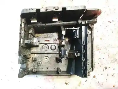 Second-hand car spare part plastics for opel meriva b 1.7 16v cdti oem iam references 93363143