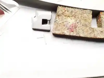 Pezzo di ricambio per auto di seconda mano plastica per opel meriva b 1.7 16v cdti riferimenti oem iam   