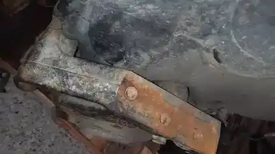 Автозапчасти б/у поддержка двигателя за dodge journey 2.0 16v crd cat ссылки oem iam 04766388aa  