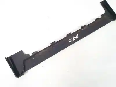 Second-hand car spare part plastics for opel meriva b 1.7 16v cdti oem iam references 13115048