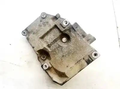 Second-hand car spare part engine support for skoda superb (3u4) 1.9 tdi oem iam references 038260885  