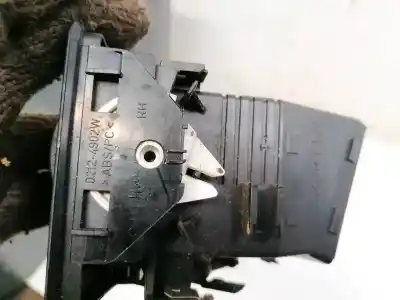 Автозапчасти б/у аэрационная решетка за skoda octavia combi (1z5) 1.9 tdi dpf ссылки oem iam 02124902w  0212-4902w