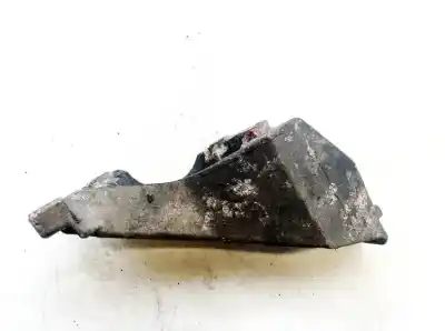 Second-hand car spare part engine support for audi a4 b6 (8e2) 1.9 tdi oem iam references 8e0199307a  