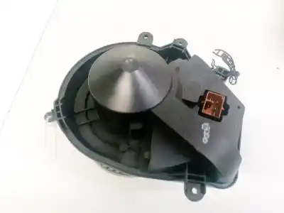 Pezzo di ricambio per auto di seconda mano Motore Di Riscaldamento per VOLKSWAGEN PASSAT VARIANT (3B6) 1.9 TDI Riferimenti OEM IAM 8D1820021  740221233F