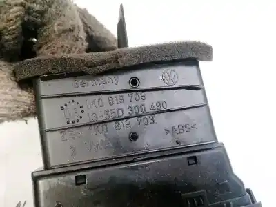 Автозапчасти б/у аэрационная решетка за volkswagen golf v variant (1k5) 1.9 tdi ссылки oem iam 1k0819709  1355d300490