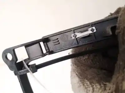 Second-hand car spare part plastics for volkswagen golf v variant (1k5) 1.9 tdi oem iam references 1k0858069  