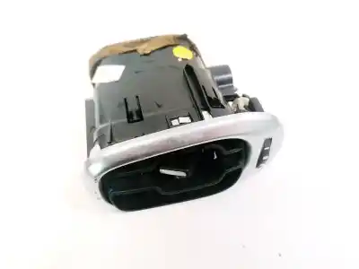 Second-hand car spare part air ventilation grille for citroen c3 picasso, i 2009.02 - 2012.06 1.6 hdi 90 68kw 2010.07 --> oem iam references 9682570377