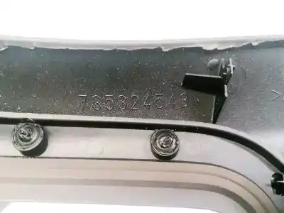 Pezzo di ricambio per auto di seconda mano plastica per fiat idea (135) 1.3 16v jtd 16v dynamic plus (10.2005->) riferimenti oem iam 735324543  