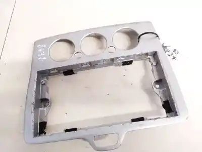 Peça sobressalente para automóvel em segunda mão  por FORD FOCUS TURNIER (CB4)  Referências OEM IAM 4M5118522ADW  4M51-18522-ADW