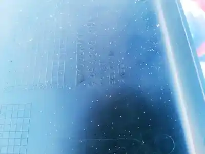 Pezzo di ricambio per auto di seconda mano plastica per volvo v50 (545) 2.0 d riferimenti oem iam 9486848  11137