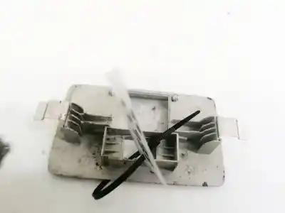 Pezzo di ricambio per auto di seconda mano plastica per mazda 3 lim. (bl) 1.6 16v cat riferimenti oem iam   