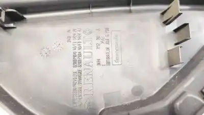 Pezzo di ricambio per auto di seconda mano plastica per renault megane ii (bm0/1_, cm0/1_) 1.6 16v (bm0c. cm0c) riferimenti oem iam 8200079070  8200079004