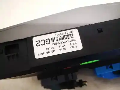Pièce détachée automobile d'occasion commande de climatisation / chauffage pour opel astra h caravan 1.7 16v cdti références oem iam 13122963  90151-240