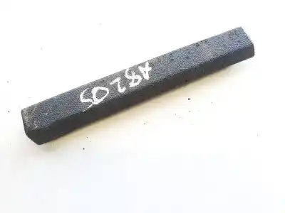 Second-hand car spare part plastics for opel meriva b 1.7 16v cdti oem iam references 93365001