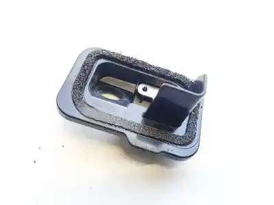 Peça sobressalente para automóvel em segunda mão plásticos por toyota chr, i 2016.01 -> 1.8 l 2zr-fxe i4 (hybrid) 2016.01 -> referências oem iam 76895f4010  76895-f4010