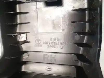 Second-hand car spare part plastics for chevrolet captiva 2.0 d oem iam references 96476960  