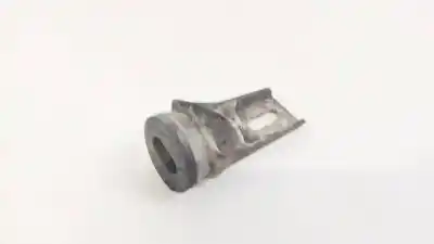 Pezzo di ricambio per auto di seconda mano plastica per opel meriva b 1.7 16v cdti riferimenti oem iam   