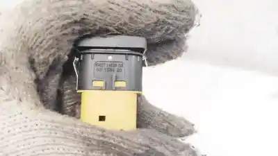 Second-hand car spare part left front power window switch for ford galaxy (ca1) 2.0 tdci cat oem iam references 6m2t14529da  