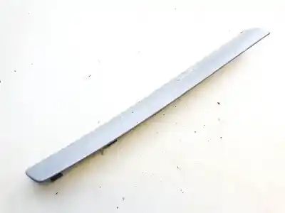 Peça sobressalente para automóvel em segunda mão plásticos por opel zafira b 1.9 cdti referências oem iam 13163898