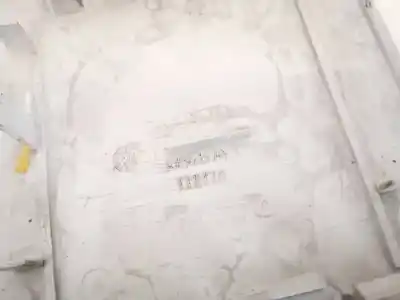 Pezzo di ricambio per auto di seconda mano plastica per volvo v50 (545) 2.0 d riferimenti oem iam 30648743  