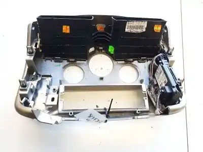 Автозапчастина б/у аераційна решіта для renault scenic ii 1.9 dci diesel посилання на oem iam a8200140713  e8200140720