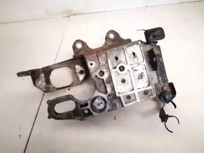 Peça sobressalente para automóvel em segunda mão suporte motor por nissan qashqai 1.6 16v referências oem iam 