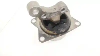 Second-hand car spare part engine support for opel vectra c caravan 1.9 cdti oem iam references 